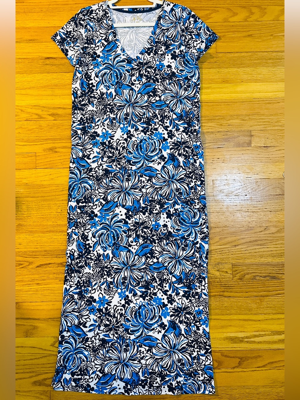 Lilly Pulitzer Medium, NWOT- Etta Maxi Dress Blue White Low Tide Navy, PTP 18.5”